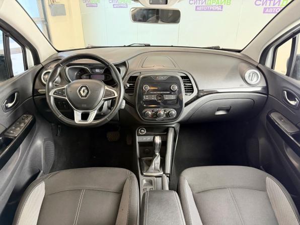 Renault Kaptur I Рестайлинг с пробегом 2021 года, цена 1 060 000 рублей, 180042 км, внедорожник, Автокод Объявления
