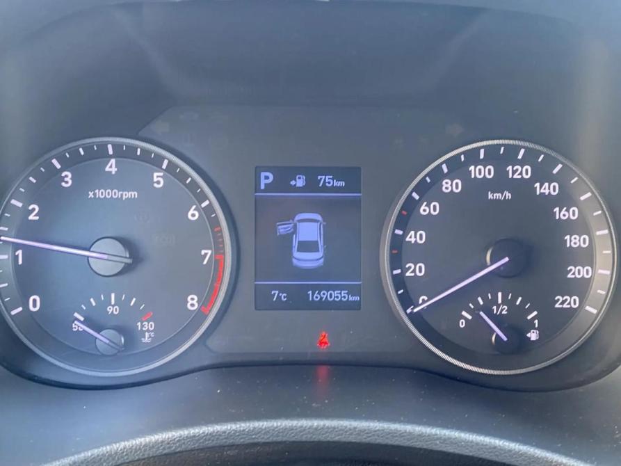 Hyundai Solaris II Пермь  - изображение 12
