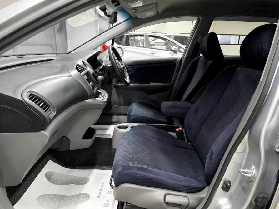 Honda Stream II Рестайлинг Красноярск  - изображение 12