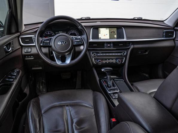 Kia Optima IV Рестайлинг с пробегом 2018 года, цена 1 700 000 рублей, 164690 км, седан, Автокод Объявления