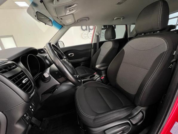 Kia Soul II Рестайлинг с пробегом 2018 года, цена 1 700 000 рублей, 78329 км, хэтчбек, Автокод Объявления