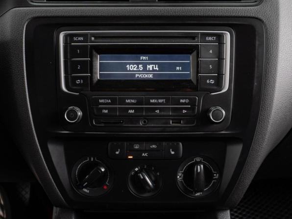 Volkswagen Jetta VI Рестайлинг с пробегом 2015 года, цена 1 149 000 рублей, 230142 км, седан, Автокод Объявления