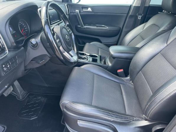 Kia Sportage IV Рестайлинг с пробегом 2019 года, цена 2 207 900 рублей, 125259 км, внедорожник, Автокод Объявления