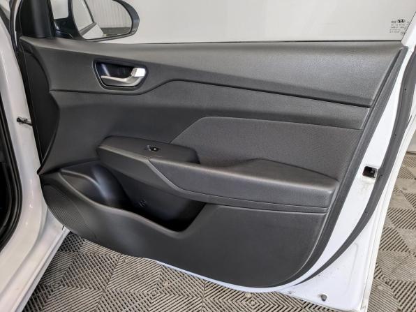 Hyundai Solaris II Рестайлинг с пробегом 2022 года, цена 1 615 000 рублей, 83964 км, седан, Автокод Объявления