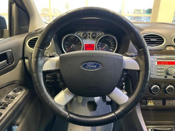 Ford Focus II Рестайлинг с пробегом 2008 года, цена 560 000 рублей, 211978 км, седан, Автокод Объявления