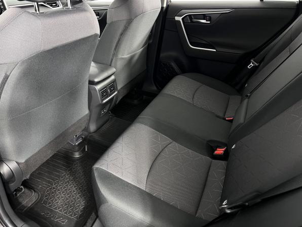 Toyota RAV4 V (XA50) с пробегом 2021 года, цена 3 145 000 рублей, 128300 км, внедорожник, Автокод Объявления