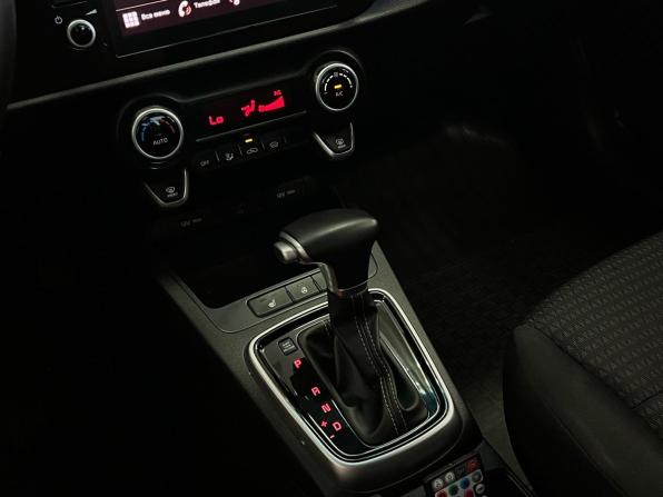 Kia Rio IV Рестайлинг с пробегом 2021 года, цена 1 650 000 рублей, 123300 км, седан, Автокод Объявления