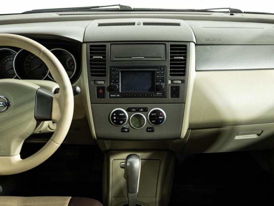 Nissan Tiida I Рестайлинг Санкт-Петербург  - изображение 14