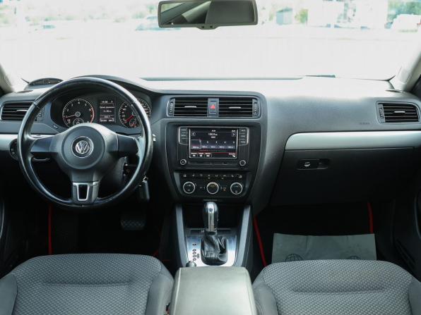 Volkswagen Jetta VI с пробегом 2012 года, цена 899 000 рублей, 182349 км, седан, Автокод Объявления