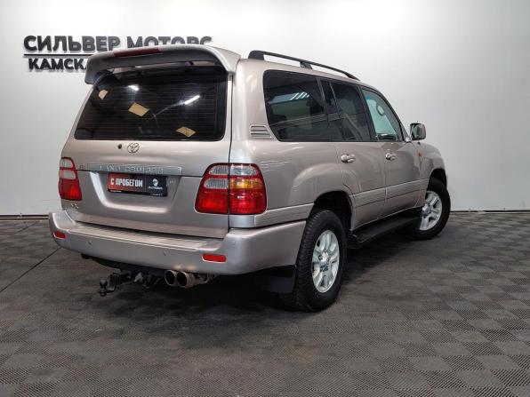 Toyota Land Cruiser 100 Series Рестайлинг 1 с пробегом 2004 года, цена 1 750 000 рублей, 278564 км, внедорожник, Автокод Объявления