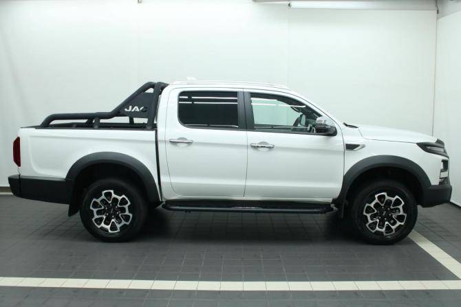 JAC T9 с пробегом 2024 года, цена 2 800 000 рублей, 40158 км, пикап, Автокод Объявления