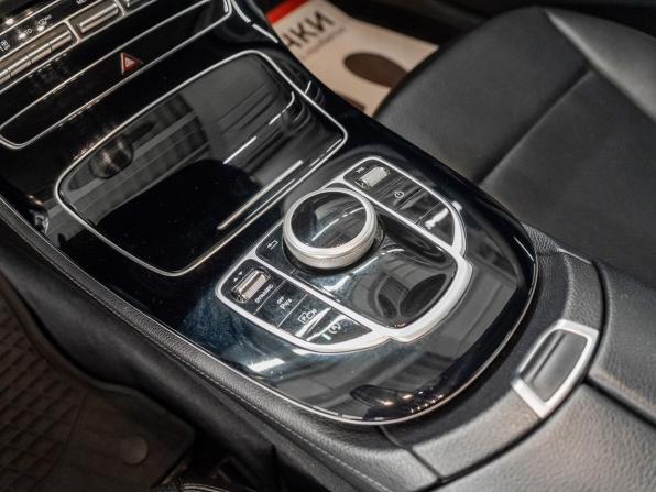Mercedes-Benz E-Класс V (W213 S213 C238) с пробегом 2018 года, цена 2 650 000 рублей, 167250 км, седан, Автокод Объявления