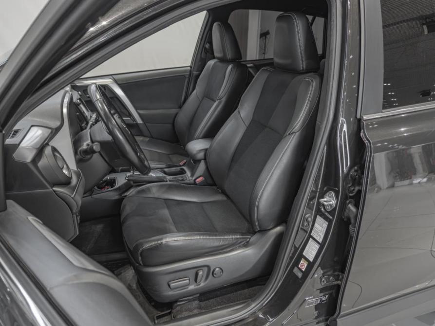 Toyota RAV4 IV (XA40) Рестайлинг Мурманск  - изображение 10