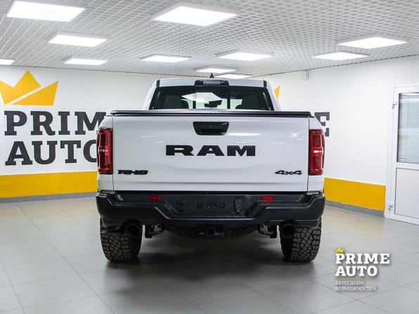 Ram 1500 V Рестайлинг с пробегом 2025 года, цена 10 999 000 рублей, 42 км, offers.body_type.unknown, Автокод Объявления