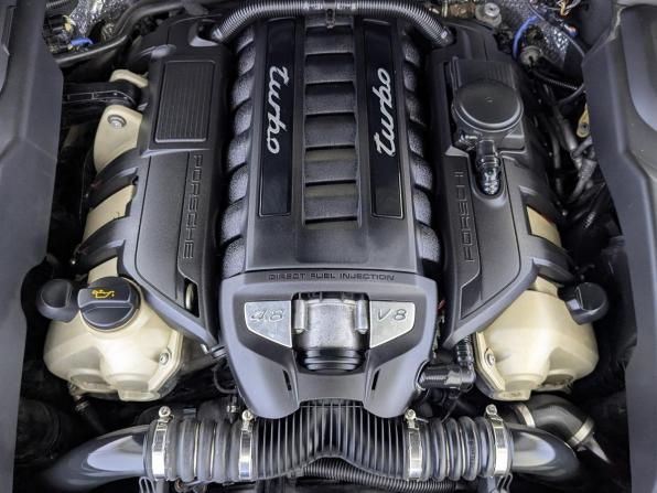 Porsche Cayenne II (958) с пробегом 2012 года, цена 2 550 000 рублей, 106756 км, внедорожник, Автокод Объявления