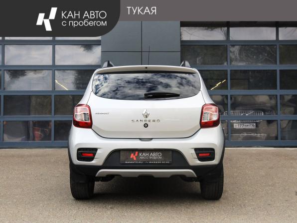 Renault Sandero II с пробегом 2018 года, цена 1 239 000 рублей, 57256 км, хэтчбек, Автокод Объявления