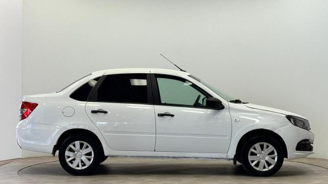Lada (ВАЗ) Granta I Рестайлинг с пробегом 2021 года, цена 425 000 рублей, 215093 км, седан, Автокод Объявления