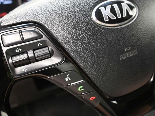 Kia Ceed II с пробегом 2012 года, цена 1 249 000 рублей, 198829 км, хэтчбек, Автокод Объявления