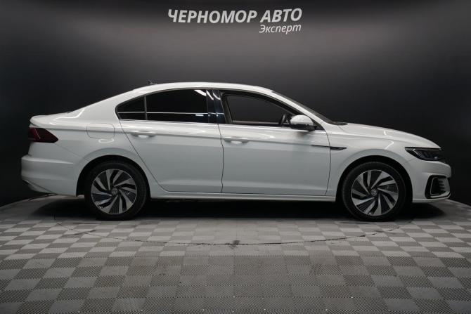 Volkswagen Bora IV с пробегом 2019 года, цена 2 540 000 рублей, 44700 км, седан, Автокод Объявления