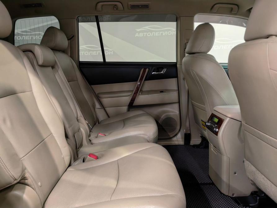 Toyota Highlander II (XU40) Рестайлинг Новосибирск  - изображение 17