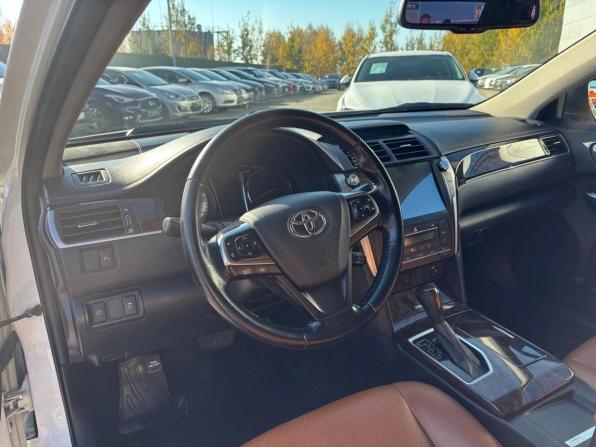 Toyota Camry VII (XV50) Рестайлинг с пробегом 2017 года, цена 2 150 000 рублей, 189127 км, седан, Автокод Объявления