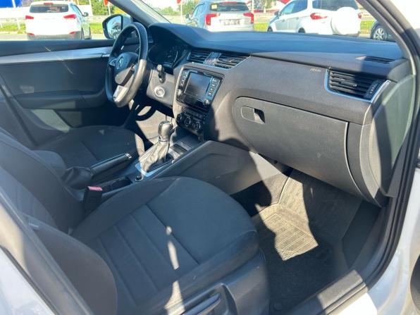 Skoda Octavia III (A7) с пробегом 2015 года, цена 1 209 000 рублей, 240000 км, лифтбек, Автокод Объявления