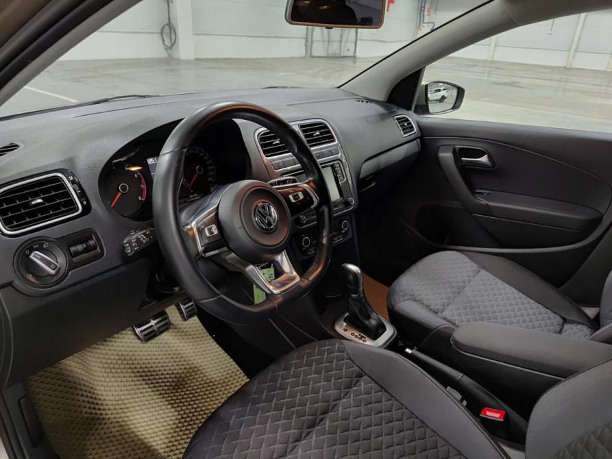 Volkswagen Polo V Рестайлинг Казань  - изображение 20