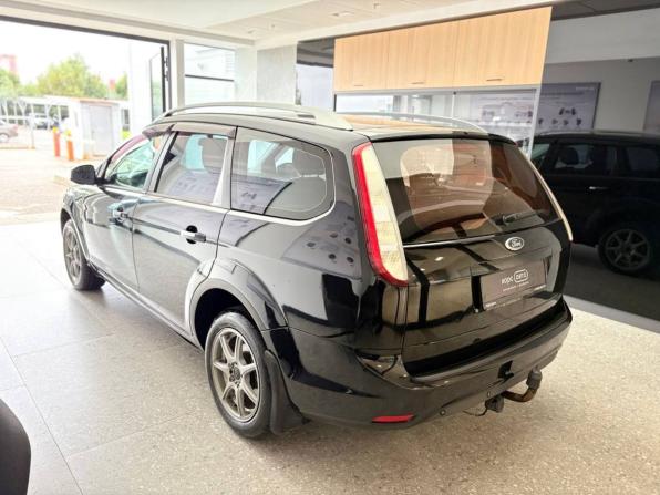 Ford Focus II Рестайлинг с пробегом 2010 года, цена 584 100 рублей, 281000 км, универсал, Автокод Объявления