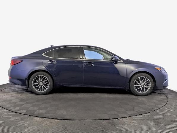 Lexus ES VI Рестайлинг с пробегом 2017 года, цена 2 500 000 рублей, 183749 км, седан, Автокод Объявления