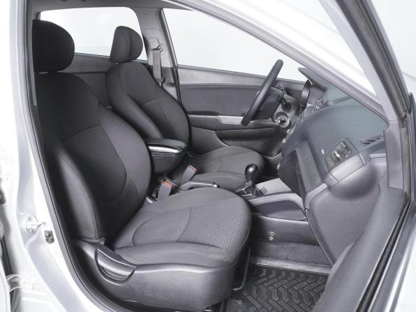Kia Rio III Рестайлинг с пробегом 2016 года, цена 1 285 000 рублей, 165804 км, хэтчбек, Автокод Объявления