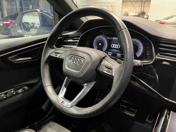 Audi Q8 I (4M) с пробегом 2018 года, цена 6 750 000 рублей, 44777 км, внедорожник, Автокод Объявления