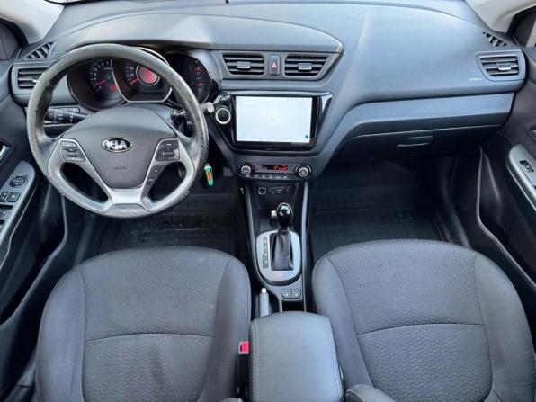Kia Rio III Рестайлинг с пробегом 2016 года, цена 1 075 000 рублей, 168949 км, хэтчбек, Автокод Объявления