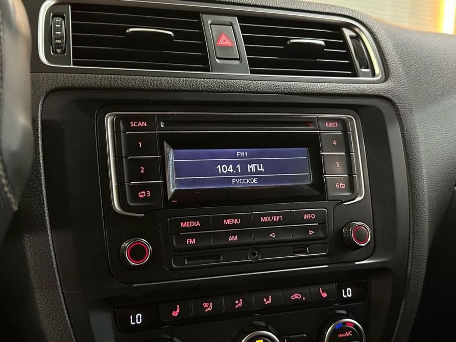 Volkswagen Jetta VI Челябинск  - изображение 12