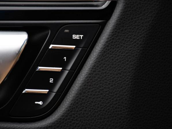 Porsche Macan I с пробегом 2017 года, цена 2 610 000 рублей, 121521 км, внедорожник, Автокод Объявления