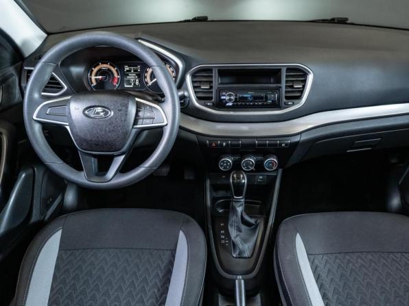 Lada (ВАЗ) Vesta I Рестайлинг (NG) с пробегом 2025 года, цена 1 320 000 рублей, 8906 км, седан, Автокод Объявления