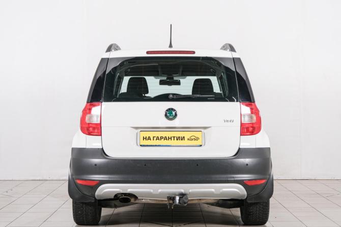 Skoda Yeti I с пробегом 2013 года, цена 909 000 рублей, 155000 км, внедорожник, Автокод Объявления