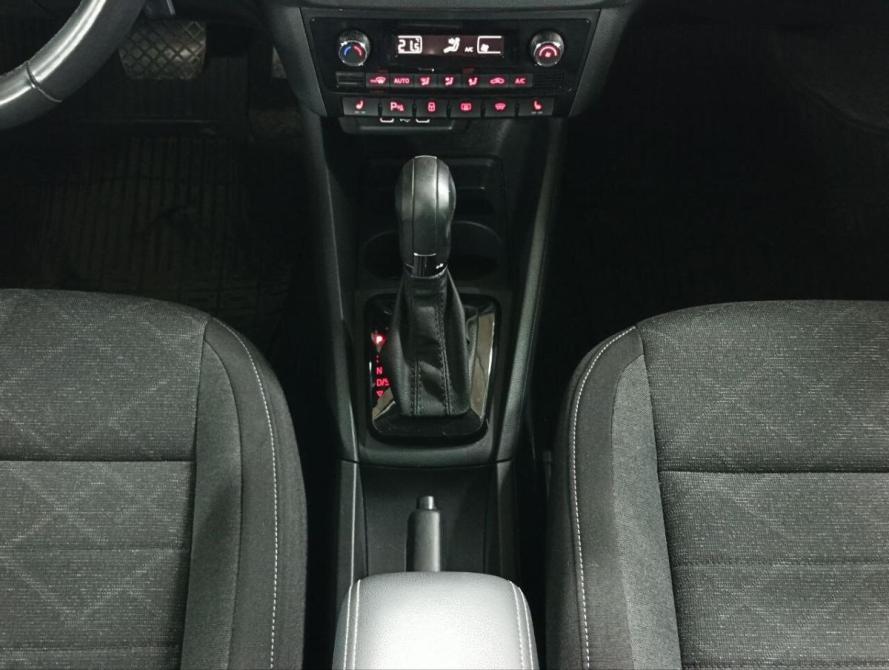 Volkswagen Polo VI Санкт-Петербург  - изображение 18