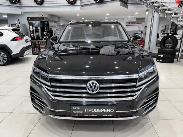 Volkswagen Touareg III с пробегом 2020 года, цена 4 099 000 рублей, 170000 км, внедорожник, Автокод Объявления