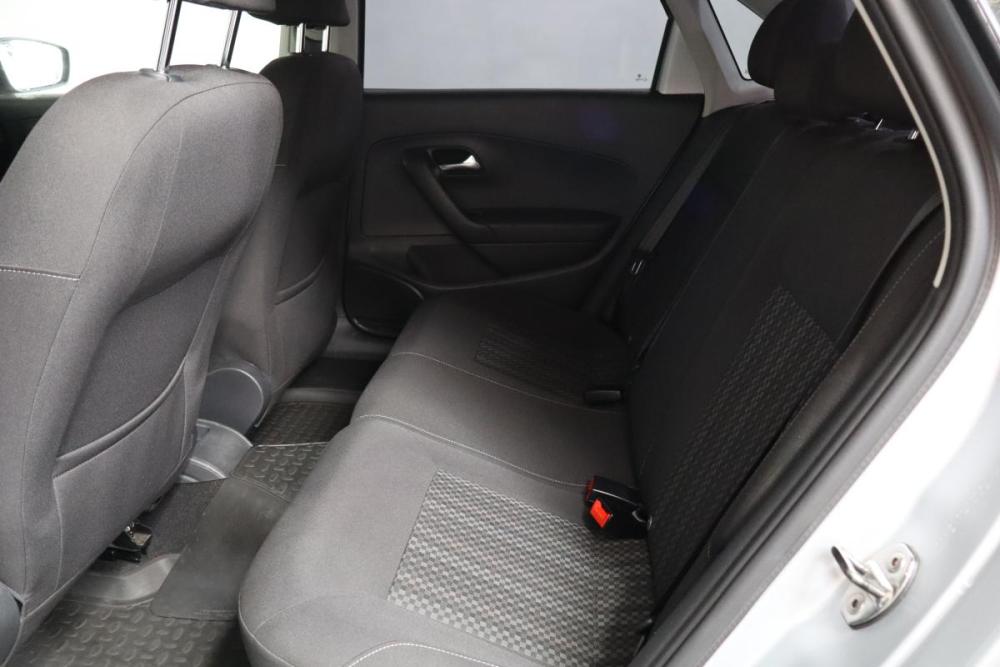 Volkswagen Polo V Рестайлинг Санкт-Петербург  - изображение 12