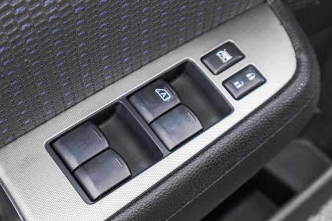 Nissan Tiida I с пробегом 2008 года, цена 749 000 рублей, 260000 км, хэтчбек, Автокод Объявления