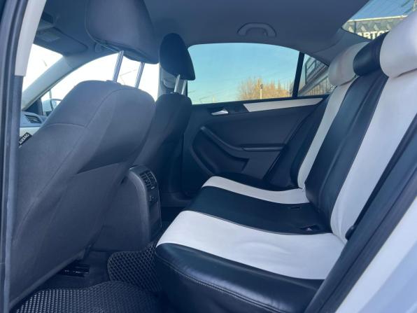Volkswagen Jetta VI Рестайлинг с пробегом 2014 года, цена 1 190 000 рублей, 160449 км, седан, Автокод Объявления