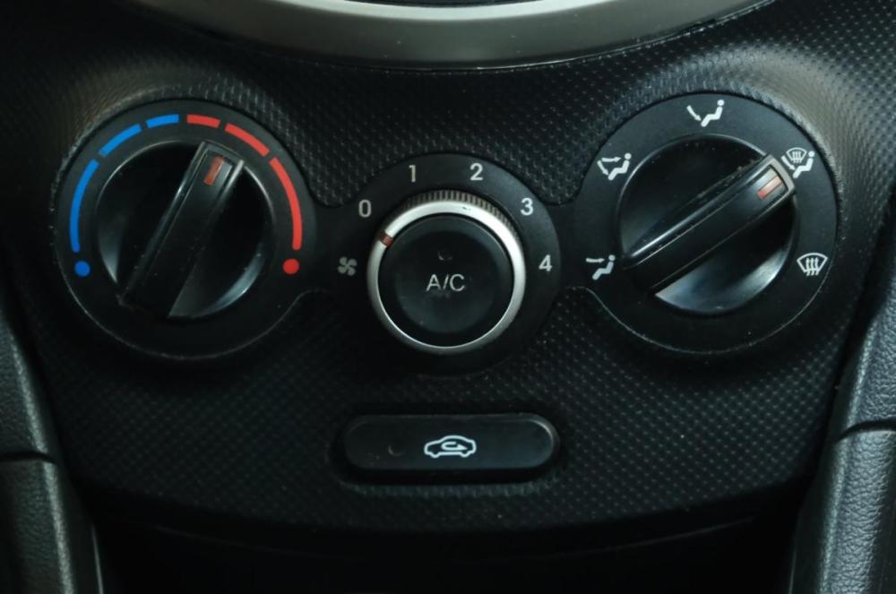 Hyundai Solaris I Омск  - изображение 15