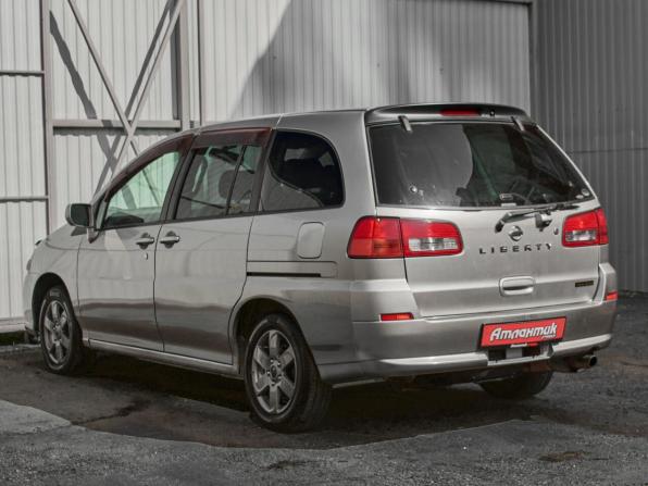 Nissan Liberty с пробегом 2002 года, цена 410 000 рублей, 279237 км, минивэн, Автокод Объявления