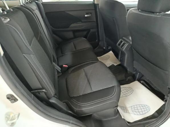 Mitsubishi Outlander III Рестайлинг 3 с пробегом 2020 года, цена 1 830 000 рублей, 210306 км, внедорожник, Автокод Объявления