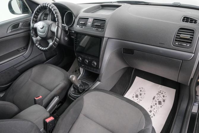 Skoda Yeti I с пробегом 2011 года, цена 749 000 рублей, 182000 км, внедорожник, Автокод Объявления