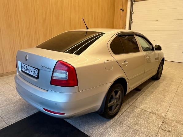 Skoda Octavia II (A5) Рестайлинг с пробегом 2011 года, цена 668 000 рублей, 254000 км, лифтбек, Автокод Объявления