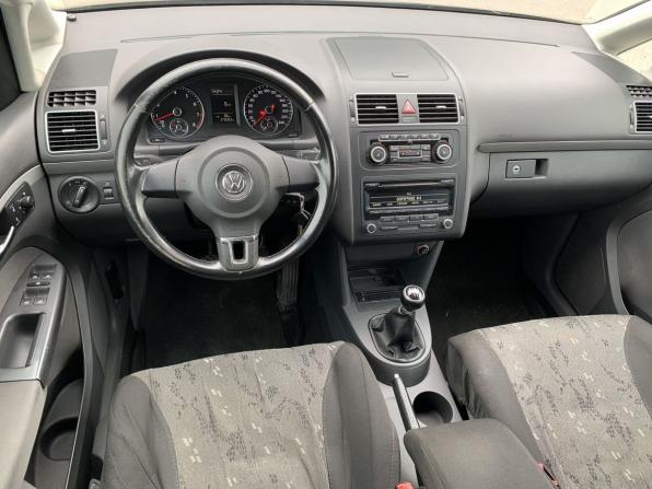 Volkswagen Touran I Рестайлинг 2 с пробегом 2012 года, цена 799 000 рублей, 278363 км, компактвэн, Автокод Объявления