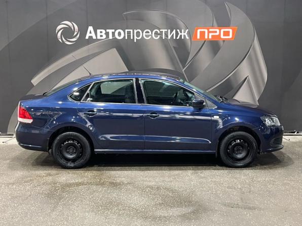 Volkswagen Polo V с пробегом 2015 года, цена 859 000 рублей, 134481 км, седан, Автокод Объявления