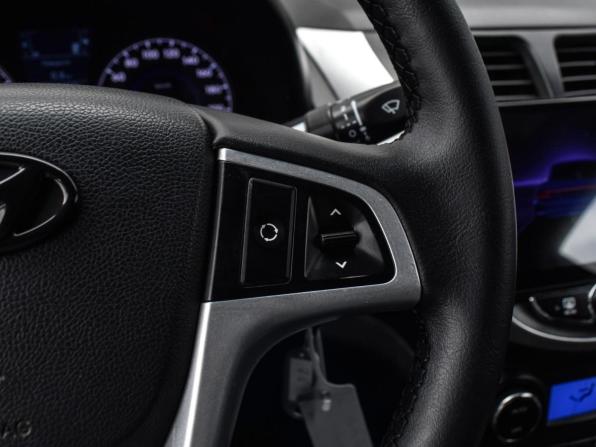 Hyundai Solaris I с пробегом 2012 года, цена 730 000 рублей, 235758 км, седан, Автокод Объявления
