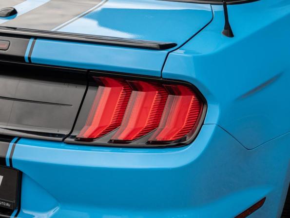 Ford Mustang VI Рестайлинг с пробегом 2022 года, цена 4 100 000 рублей, 32467 км, кабриолет, Автокод Объявления